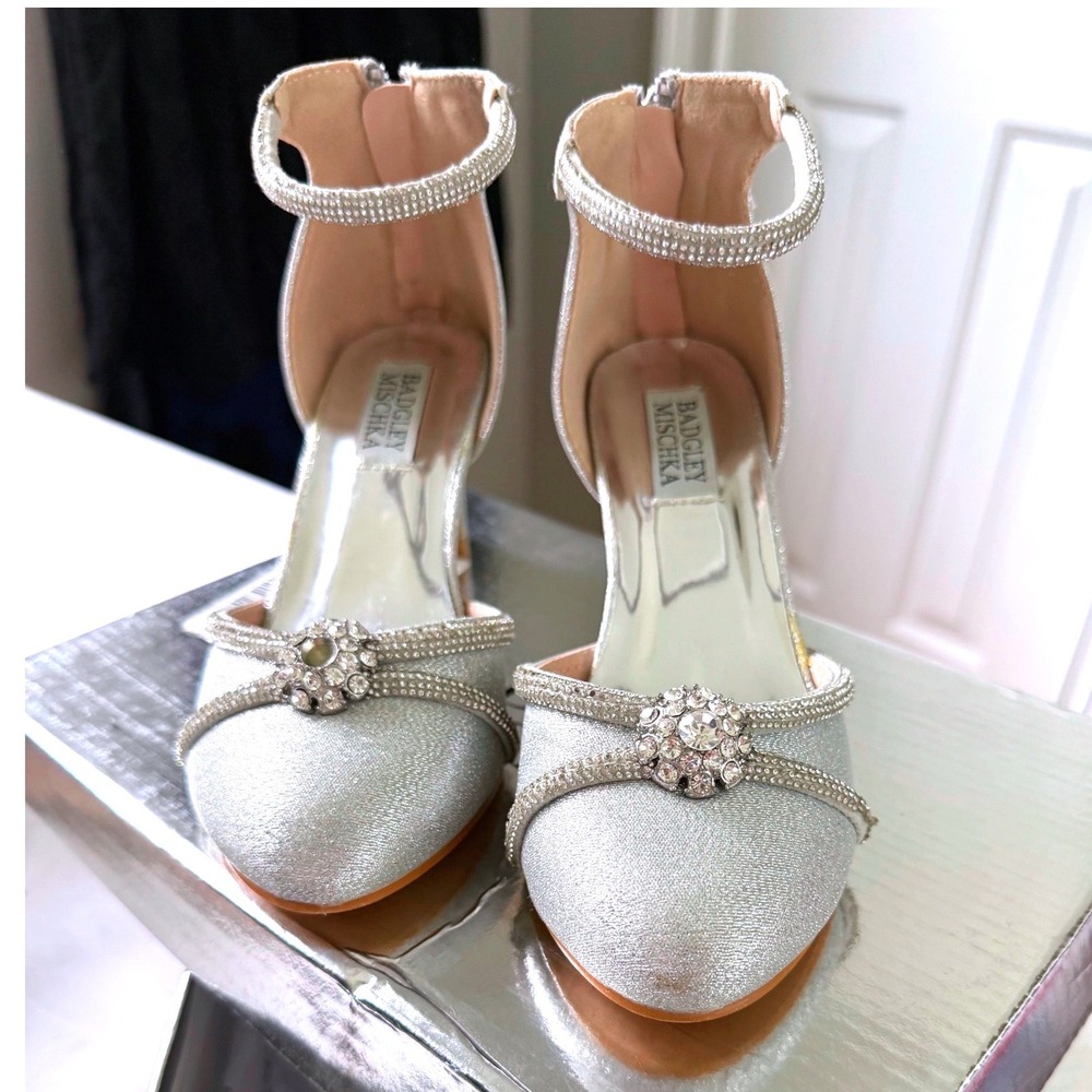 Badgley Mischka Girls Silver Glitter Rhinestone Dress Pumps BM94680 Size 13 Kid